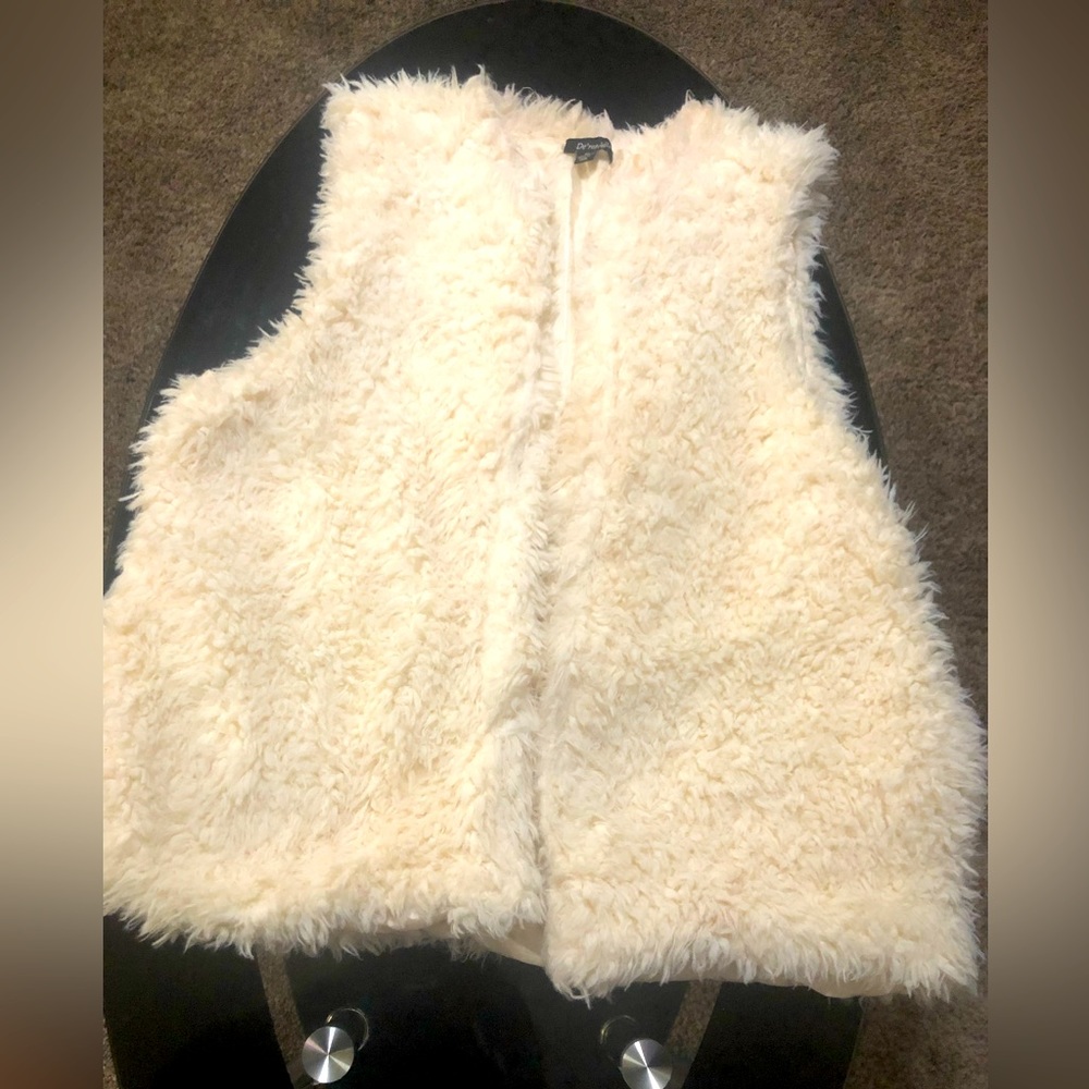Comfortable warm off white vest